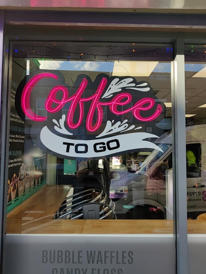 Sign Repair & LED Neon Install for Morelli's The Sign Shiner