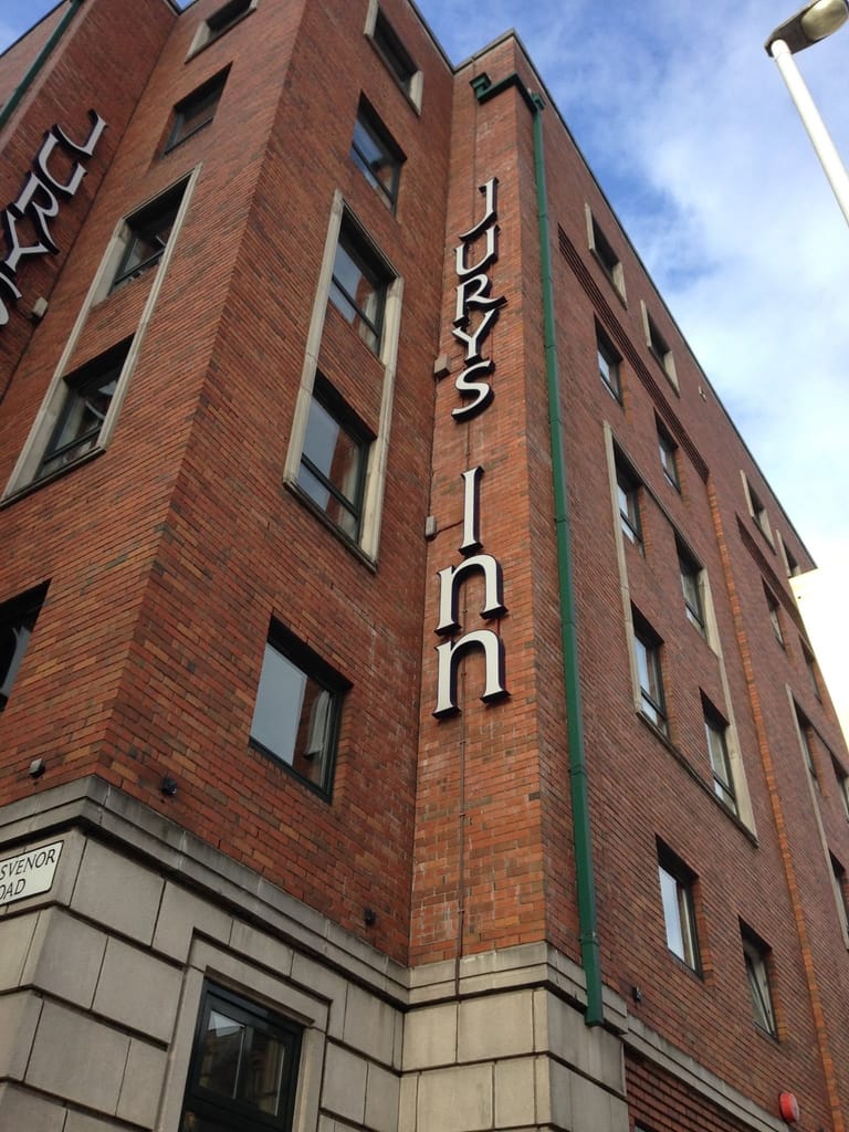 Read more about the article Jury’s Inn Neon Fault