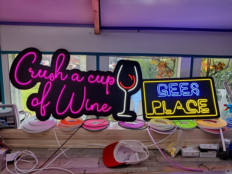 Read more about the article LED Neon Projects